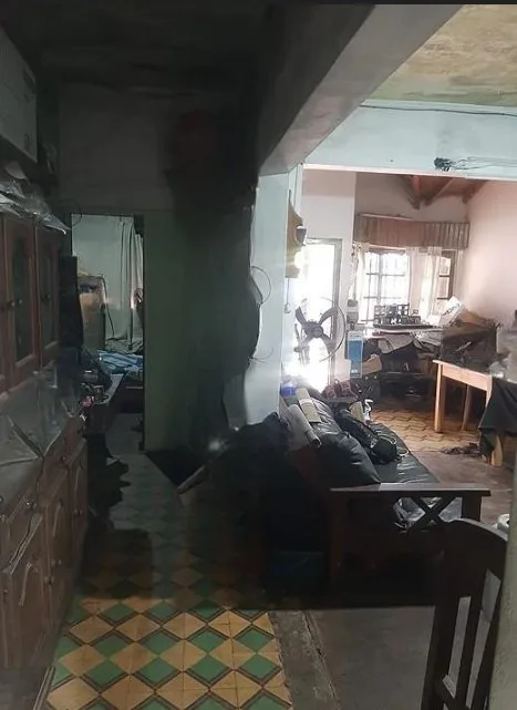 OPORTUNIDAD!! VENTA CASA A REFACCIONAR 3 AMB. EN PALOMAR foto 5