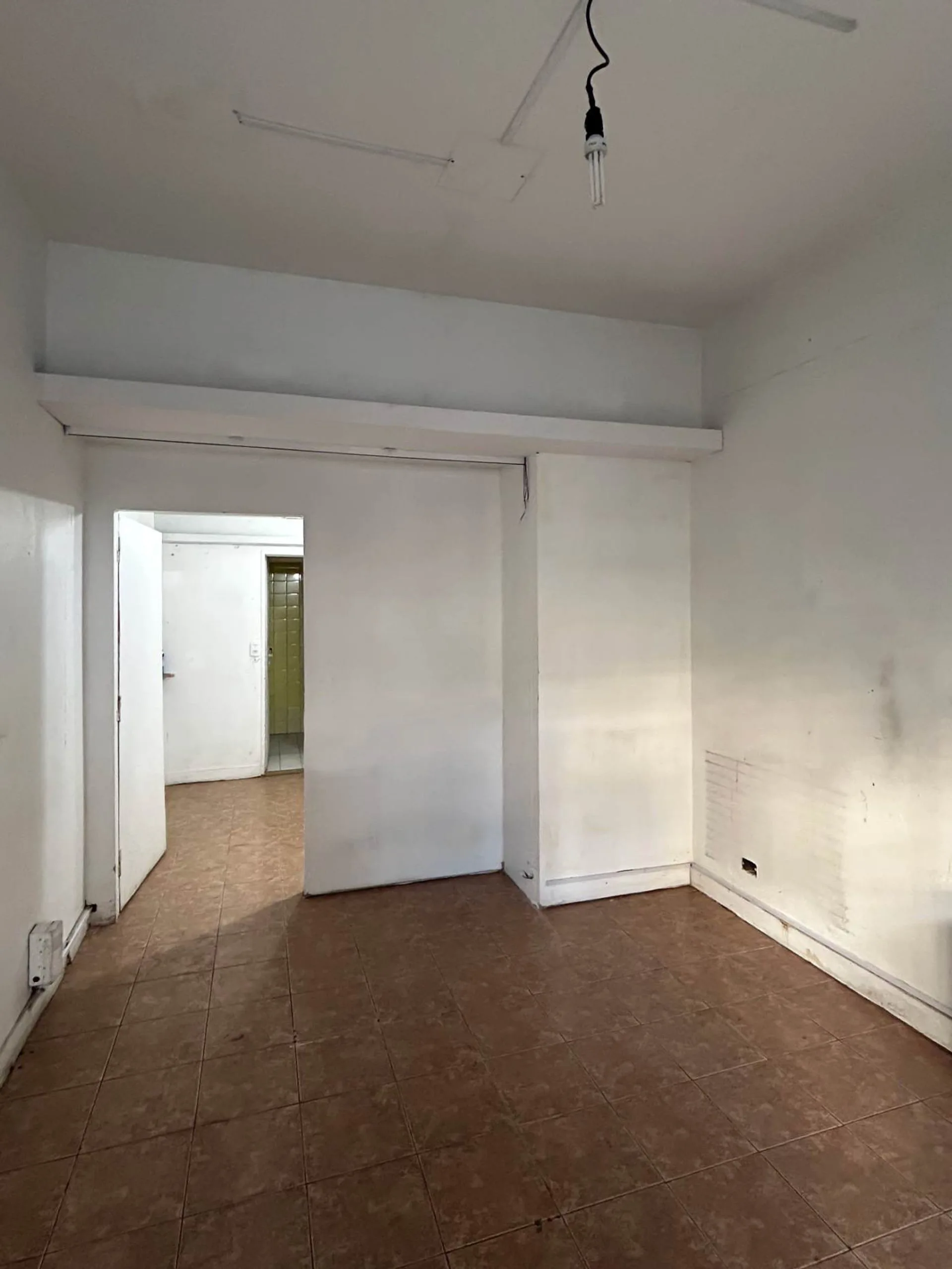 VENTA LOCAL COMERCIAL EN FLORES AV. BOYACA foto 4