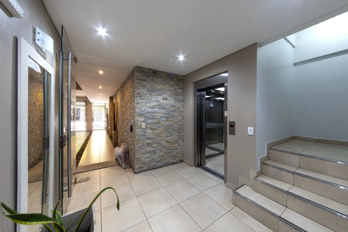 VENTA MONOAMBIENTE, CON BALCON , ABASTO foto 2