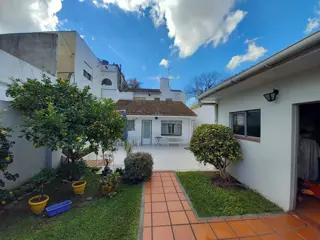 Casa 5 amb venta con cochera y quincho foto 1