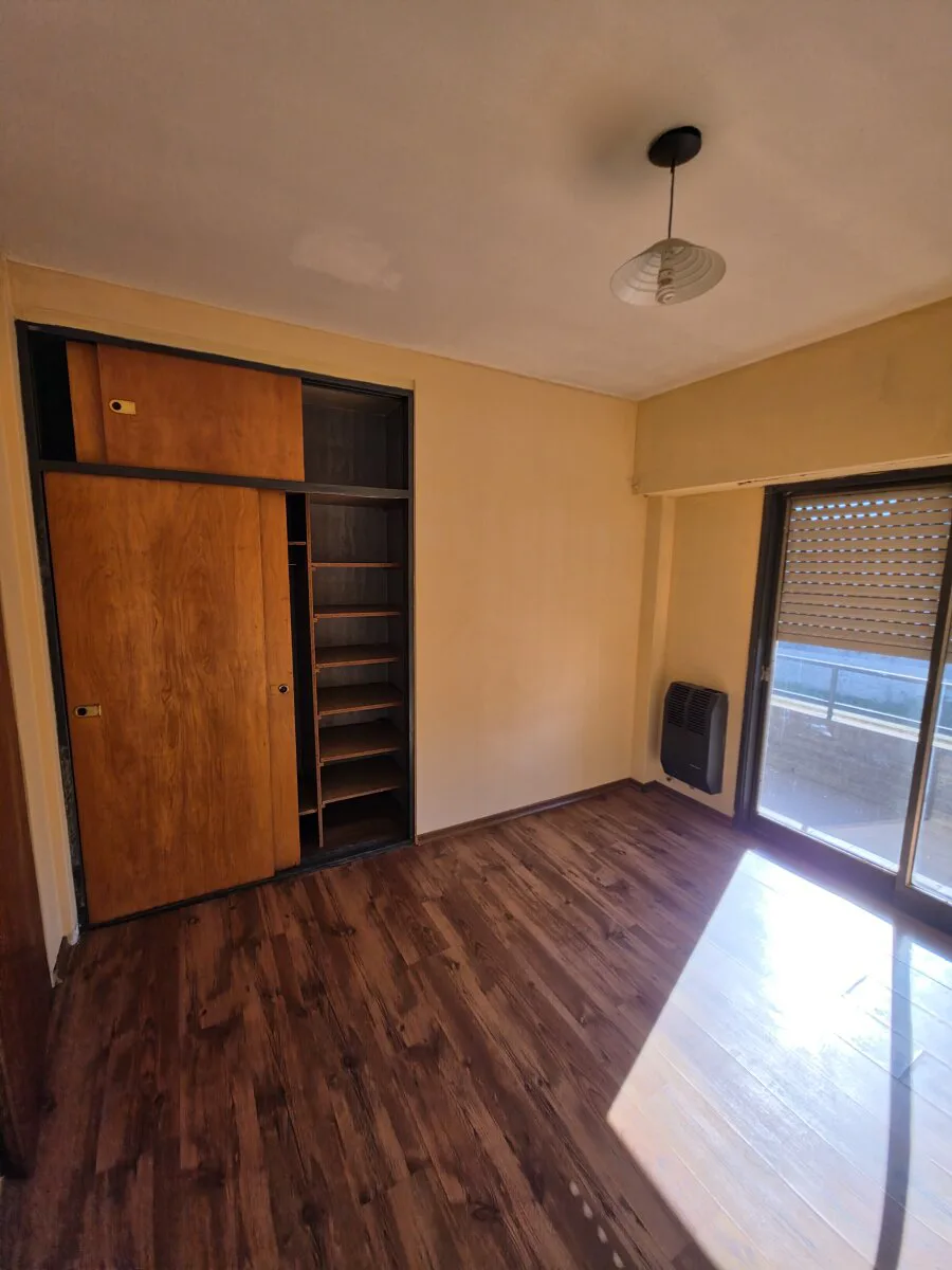 ¡OPORTUNIDAD EN TAPIALES! PH DÚPLEX 3 AMBIENTES CON PATIO – APTO CRÉDITO foto 4
