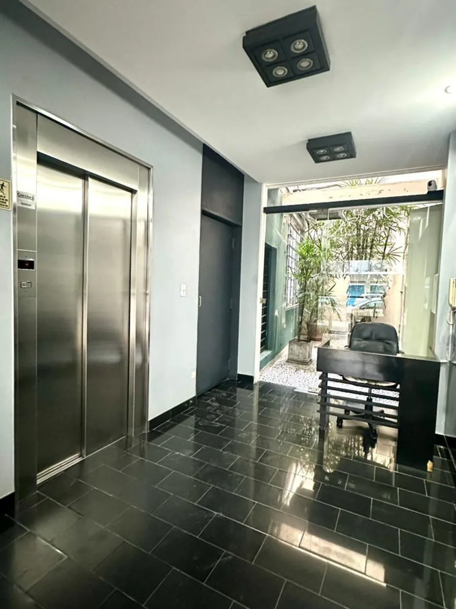 1-bedroom apartment in Palermo – photo 3 of 16
