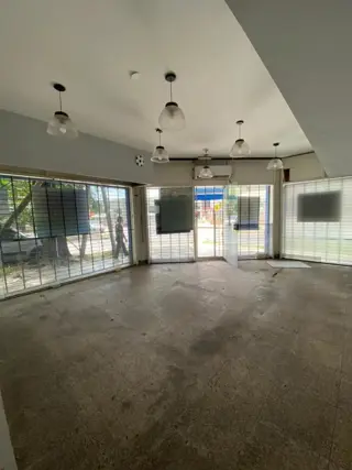 Excelente local comercial en alquiler en San Miguel foto 4
