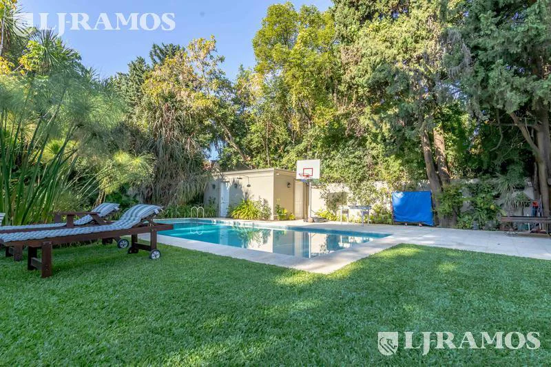 Casa en venta en San Isidro - Santa Rita - 5 dormitorios foto 2