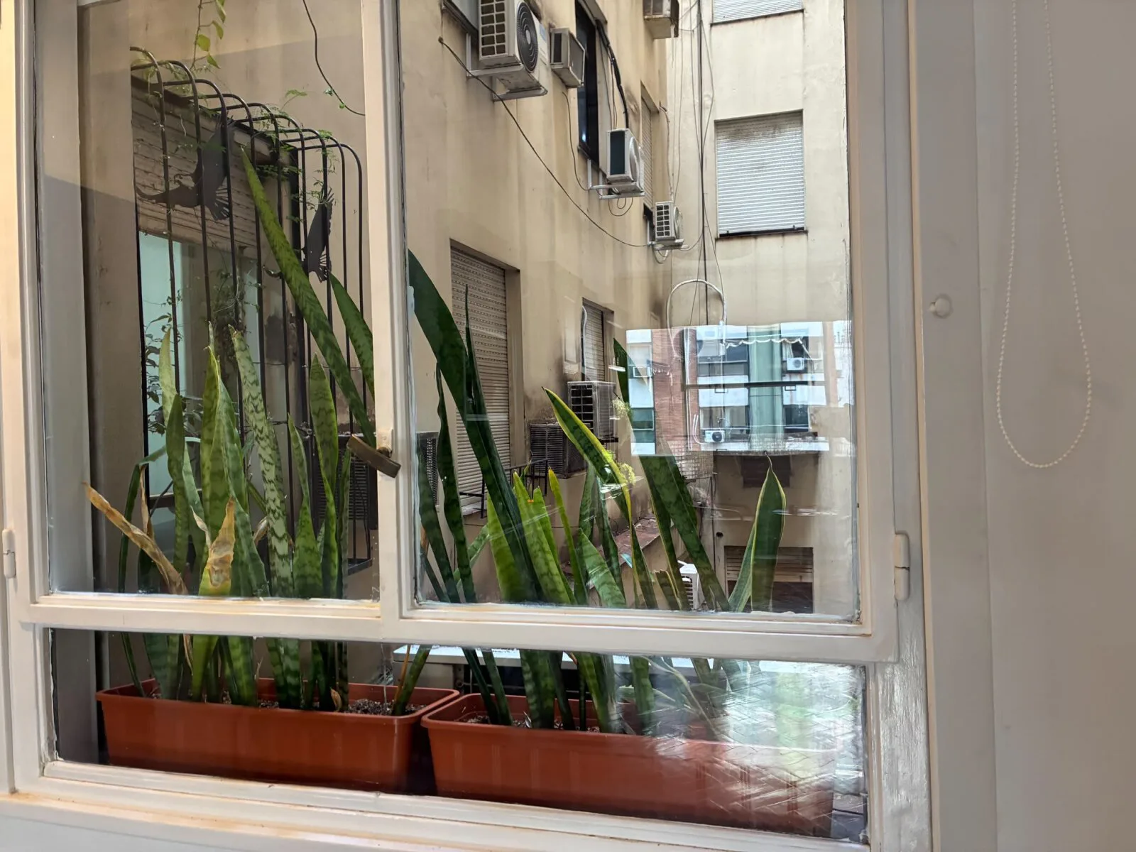 Venta de oficina muy luminosa al frente en tribunales en el centro foto 4