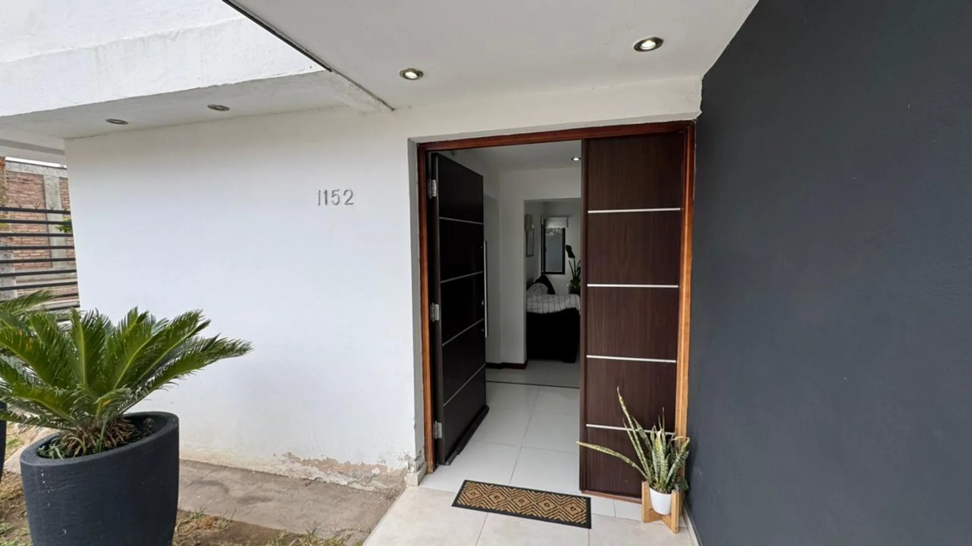 SE VENDE CASA PREMIUM ZONA ALTA, FINANCIABLE foto 3