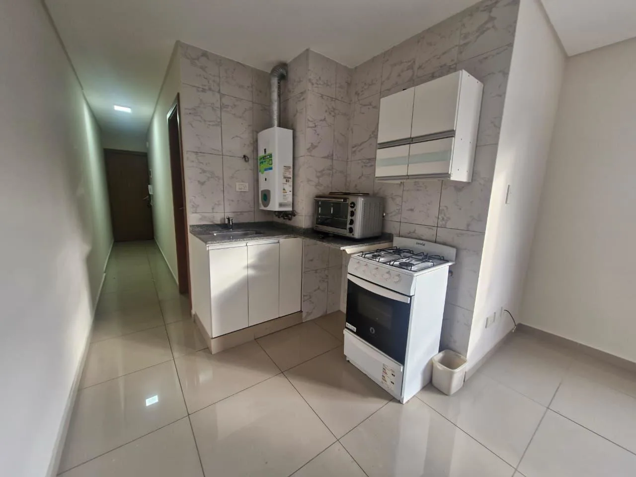 Alem 1400 - Departamento de un dormitorio en alquiler en Rosario foto 5