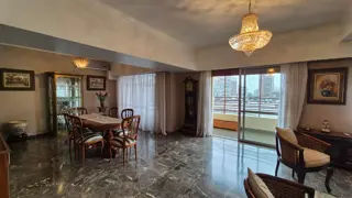 IMPERDIBLE PISO EN VENTA DE 270M2 APROX EN PLENO CENTRO DE LA CIUDAD DE POSADAS.- foto 2