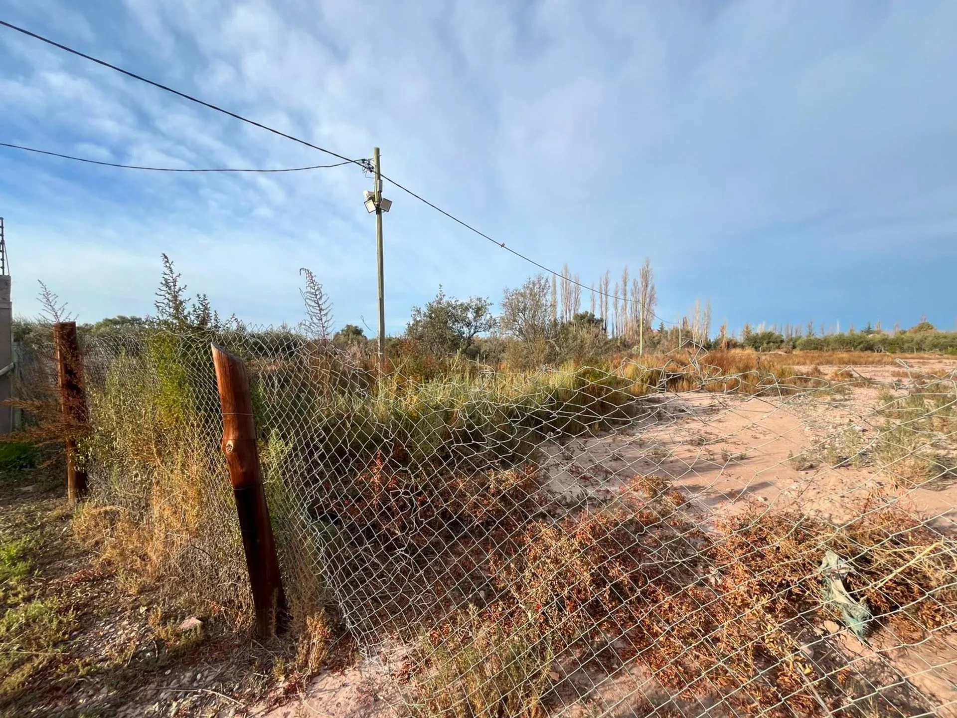 Oportunidad para Desarrollo 3.652 m² con Gas nat. foto 2