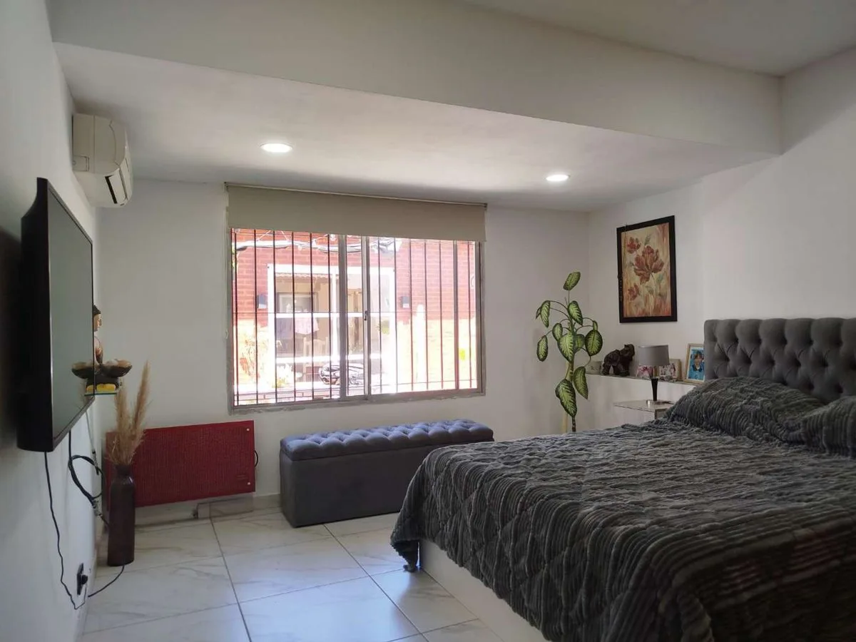 CASA 3AMB+ QUINCHO C/PARRILLA Y PATIO-APTO CREDITO foto 2