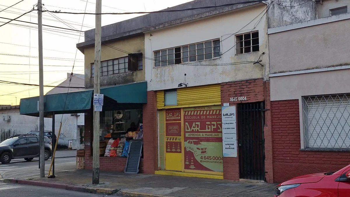 Venta Local Comercial en Morón foto 2