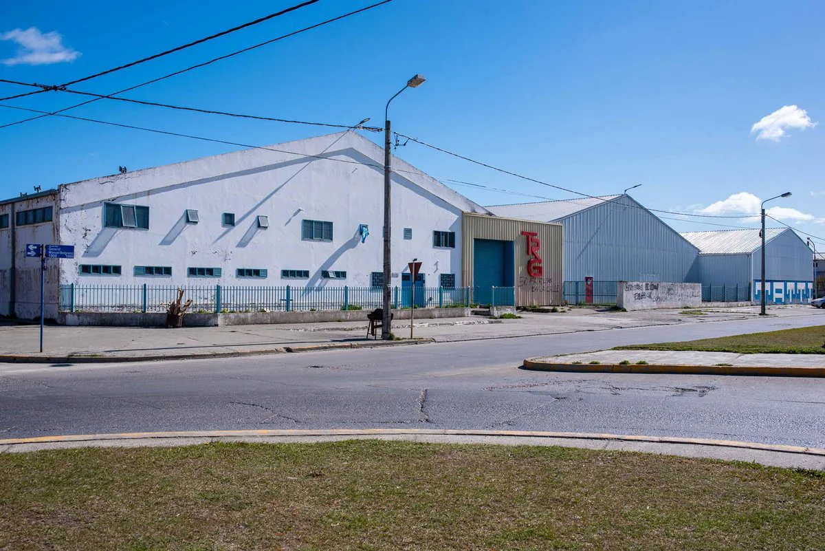VENTA DE GALPON INDUSTRIAL, RIO GRANDE TDF foto 3
