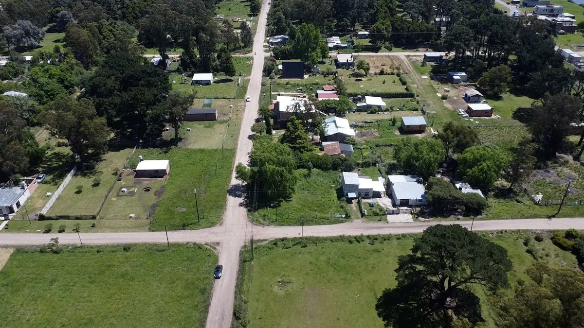 VENTA LOTE EN ZONA SUR, ACCESO POR JORGE NEWBERY foto 4