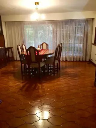 Hermosa casa de 2 plantas con lote de 20x55 foto 3