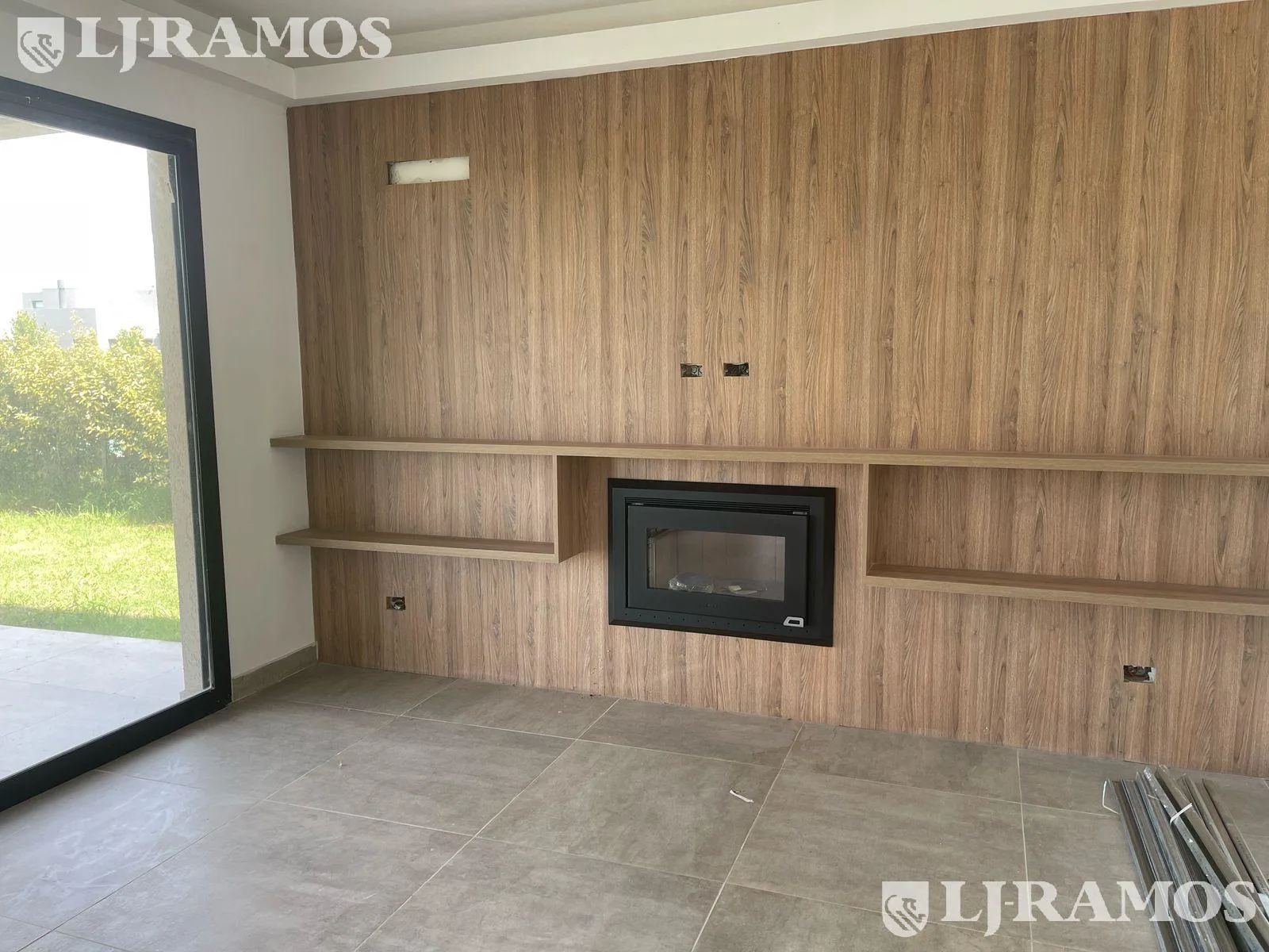 Casa en Venta sobre Lote interno El Naudir con pileta PG foto 3