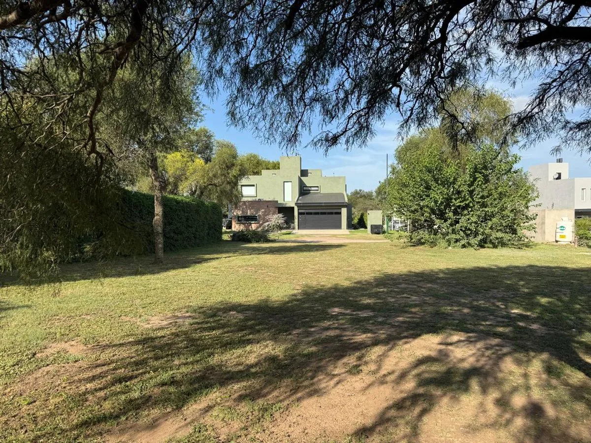 VENTA LOTE EN VALLE DEL GOLF ETAPA I foto 3