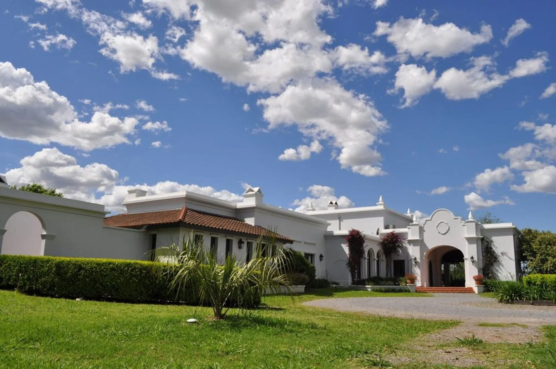 Venta lote de 1 ha con escritura La Macarena foto 2