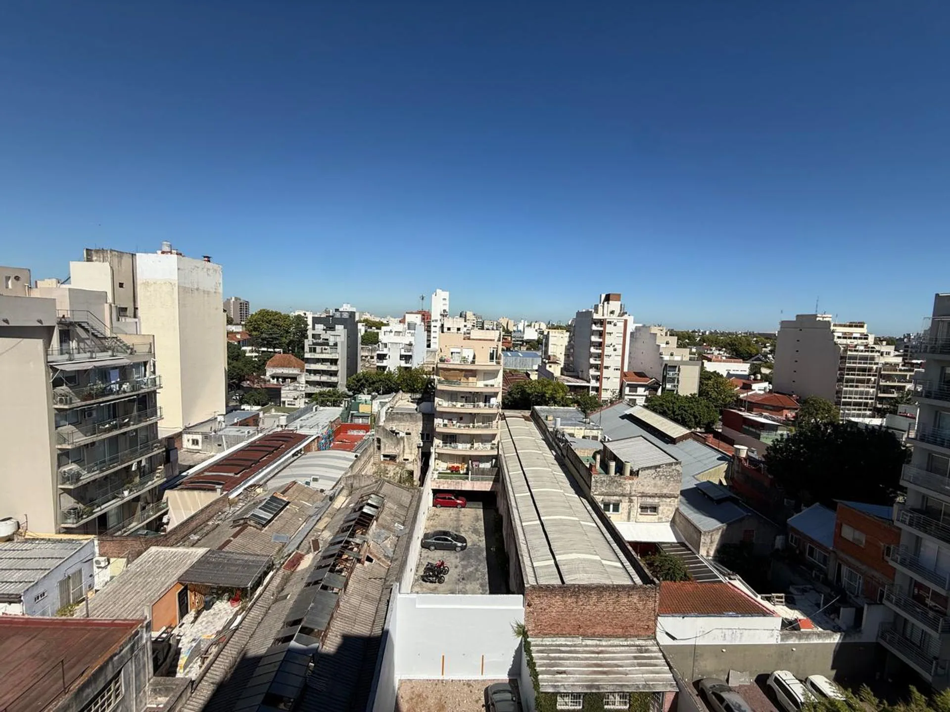 VENTA DEPTO MONOAMBIENTE MONTE CASTRO foto 4