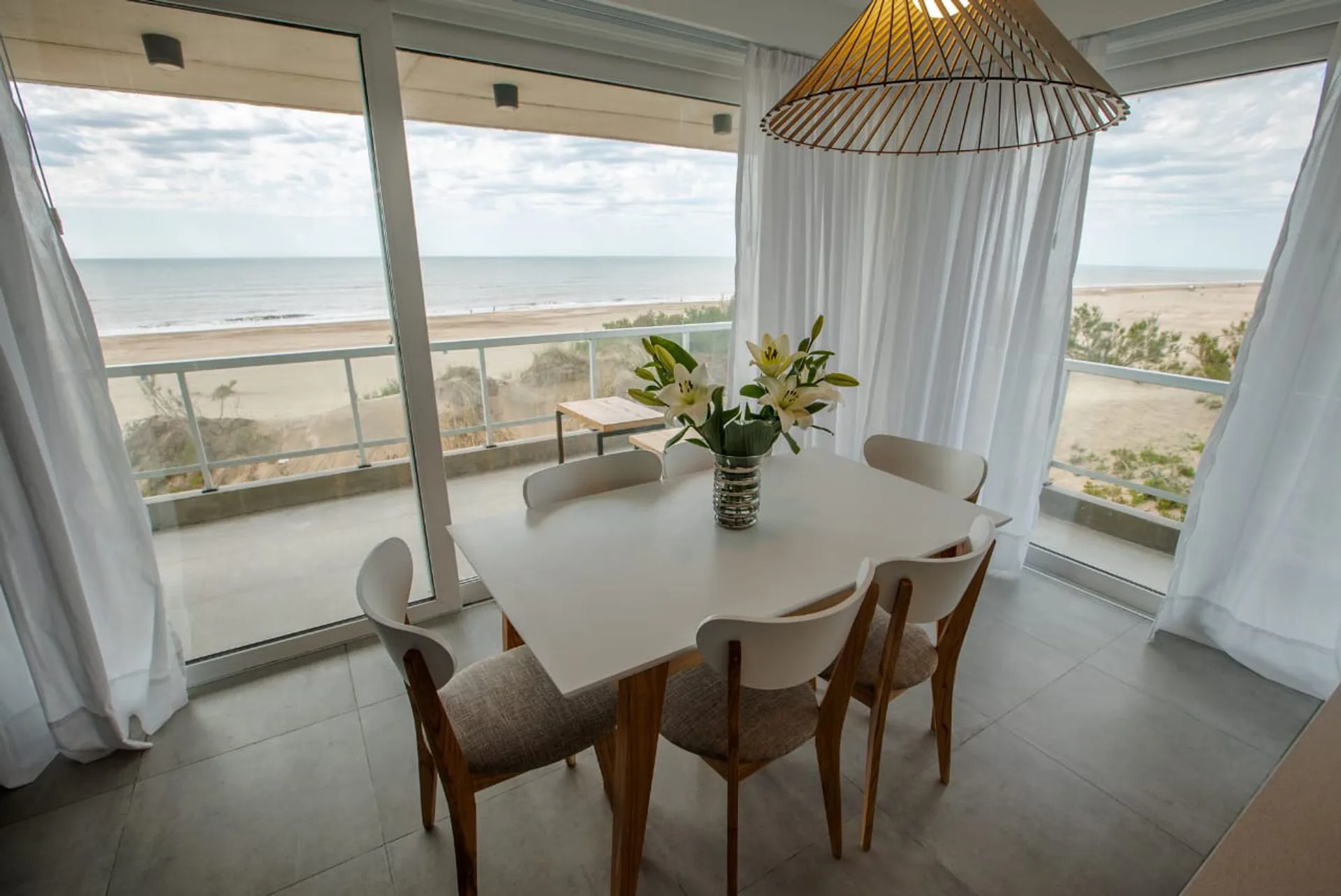 VENTA DE DEPARTAMENTO EN MAR AZUL VISTA AL MAR foto 4