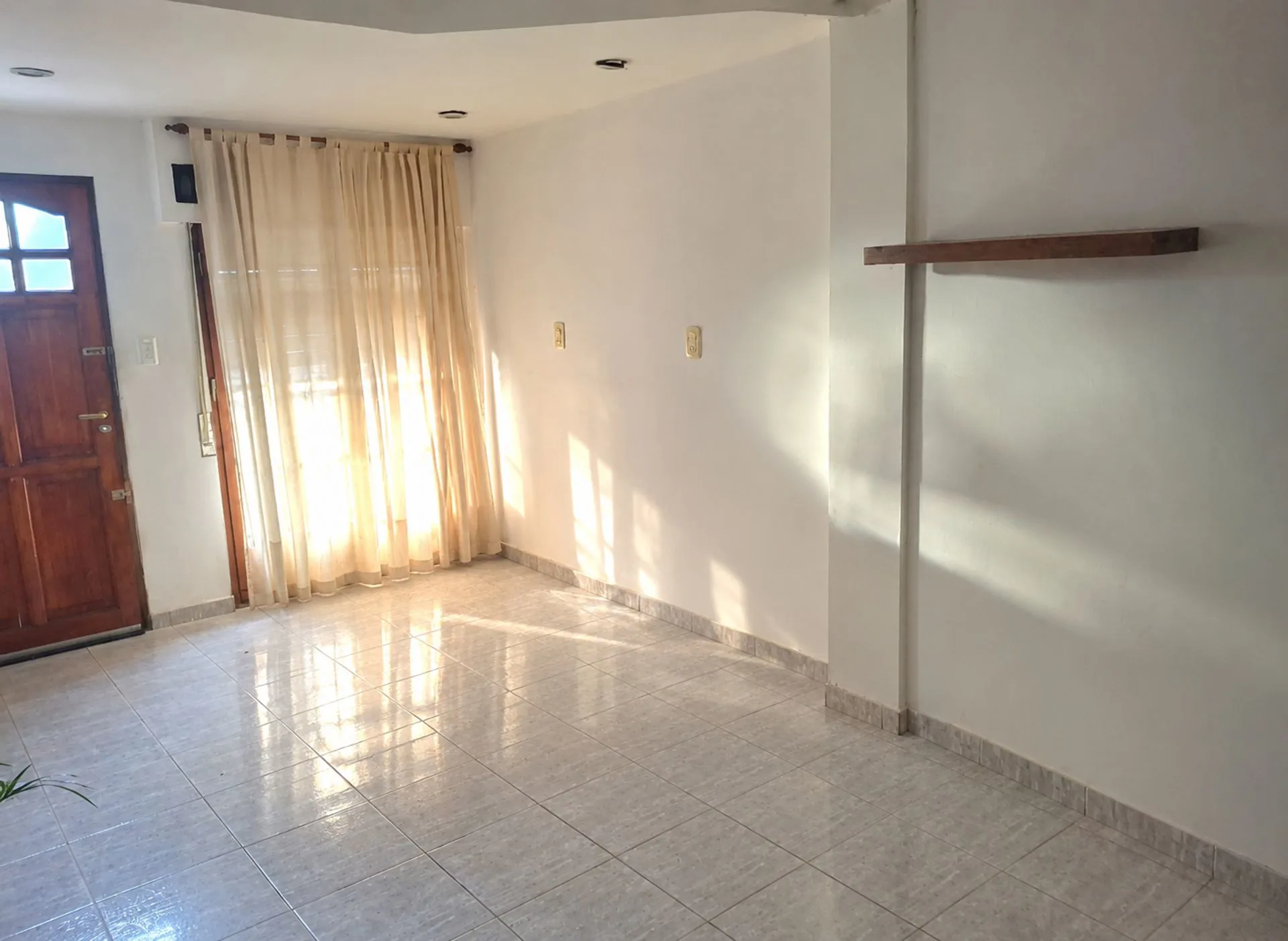VENTA CASA CENTRO VILLA MARIA APTA CREDITO foto 2