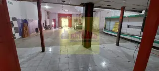 Venta de Amplio Local. Zona Villa Luzuriaga. Consulte foto 3