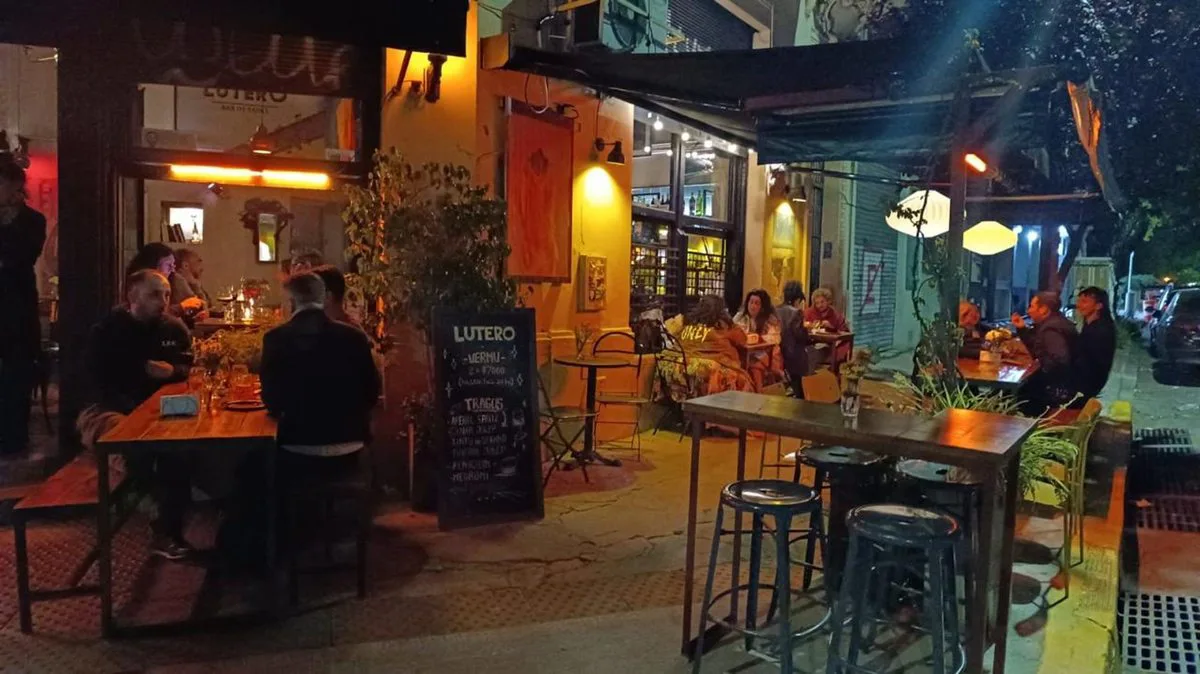 VENTA  Fondo de Comercio  Restaurante CHACARITA foto 5
