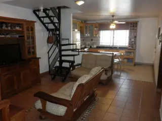 VENTA DE PH AL FRENTE TRES AMB. CON COCHERA foto 4