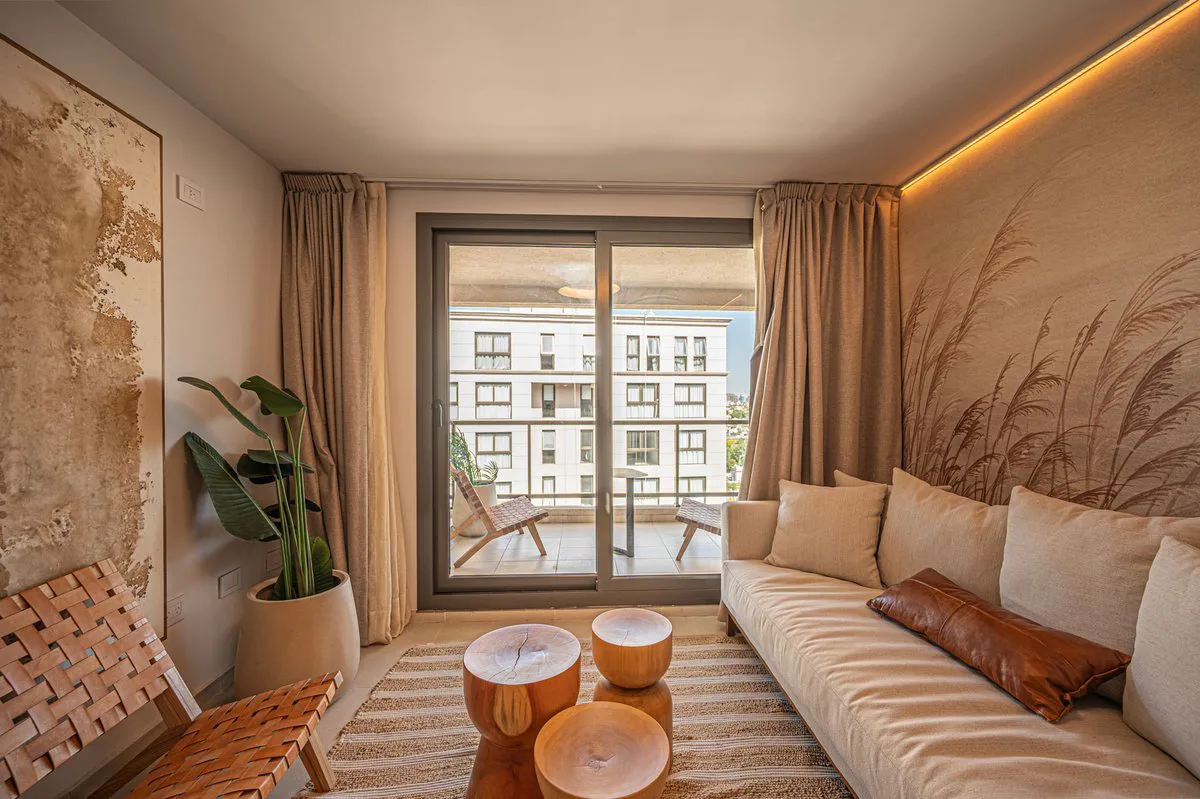 VENTA DPTO 2 DORMI 2 BAÑOS OPERA PARK PISO 12 COCH foto 3