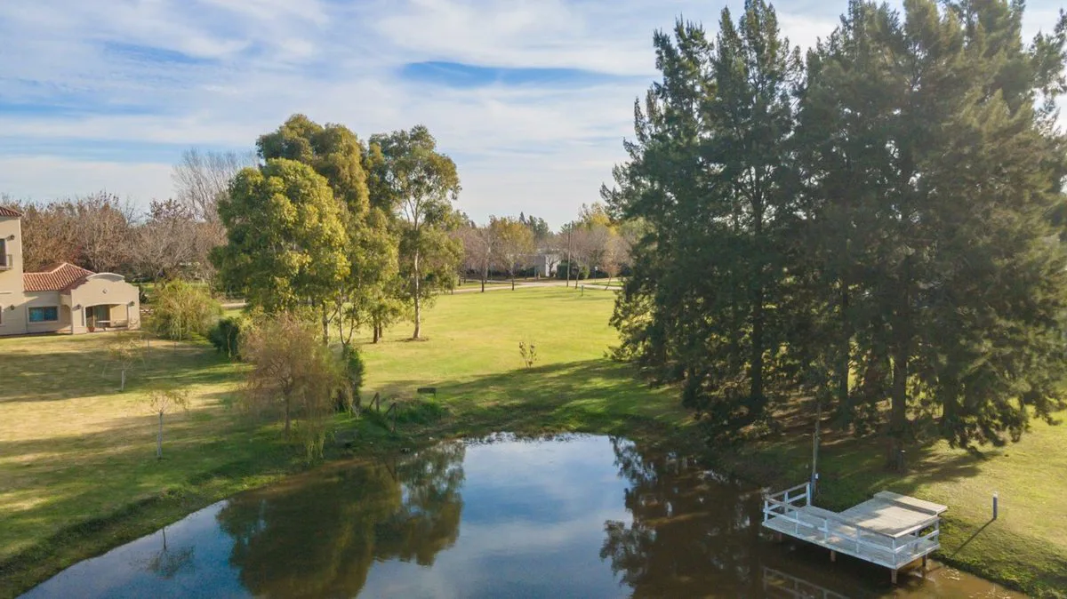 LOTE EN VENTA EN FINCAS DE SAN VICENTE A LA LAGUNA foto 4