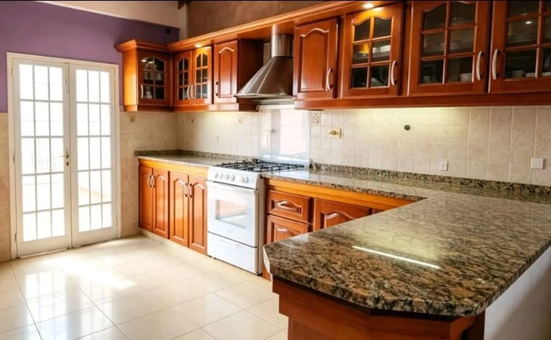 CASA Y DEPTOS EN VENTA LANUS EN BLOCK foto 3
