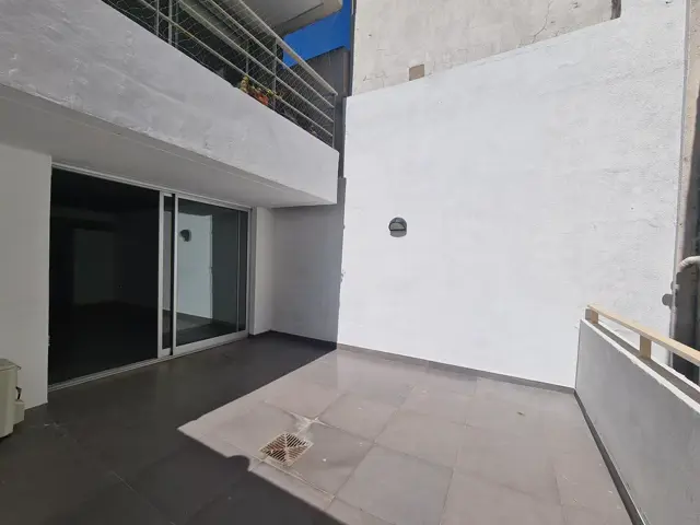 Venta Departamento Monoambiente con Patio en Villa Ortuzar