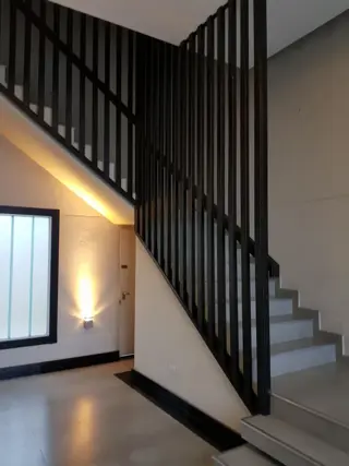 NUEVO PRECIO ¡¡¡ DEPARTAMENTO DE 2 AMBIENTES CON COCHERA EDIFICIO ALTOS GRAL. RODRIGUEZ foto 2