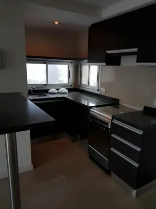 NUEVO PRECIO ¡¡¡ DEPARTAMENTO DE 2 AMBIENTES CON COCHERA EDIFICIO ALTOS GRAL. RODRIGUEZ foto 4