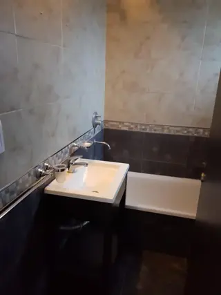 NUEVO PRECIO ¡¡¡ DEPARTAMENTO DE 2 AMBIENTES CON COCHERA EDIFICIO ALTOS GRAL. RODRIGUEZ foto 5