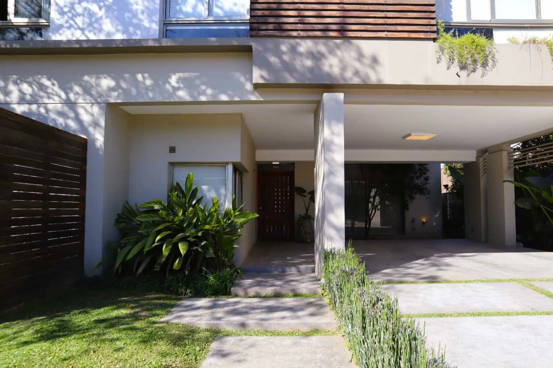 VENTA CASA 3 DORMIT BARRIO PRIVADO LOS TIPALES YB foto 5