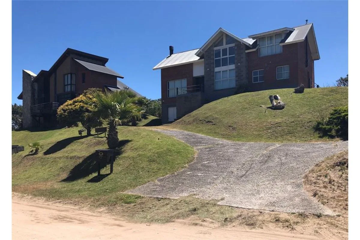 Casa en VENTA Cariló con Vista al Mar foto 4
