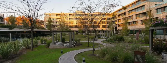 VENTA CONDO REFINERIA 1 DORM + COCHERA