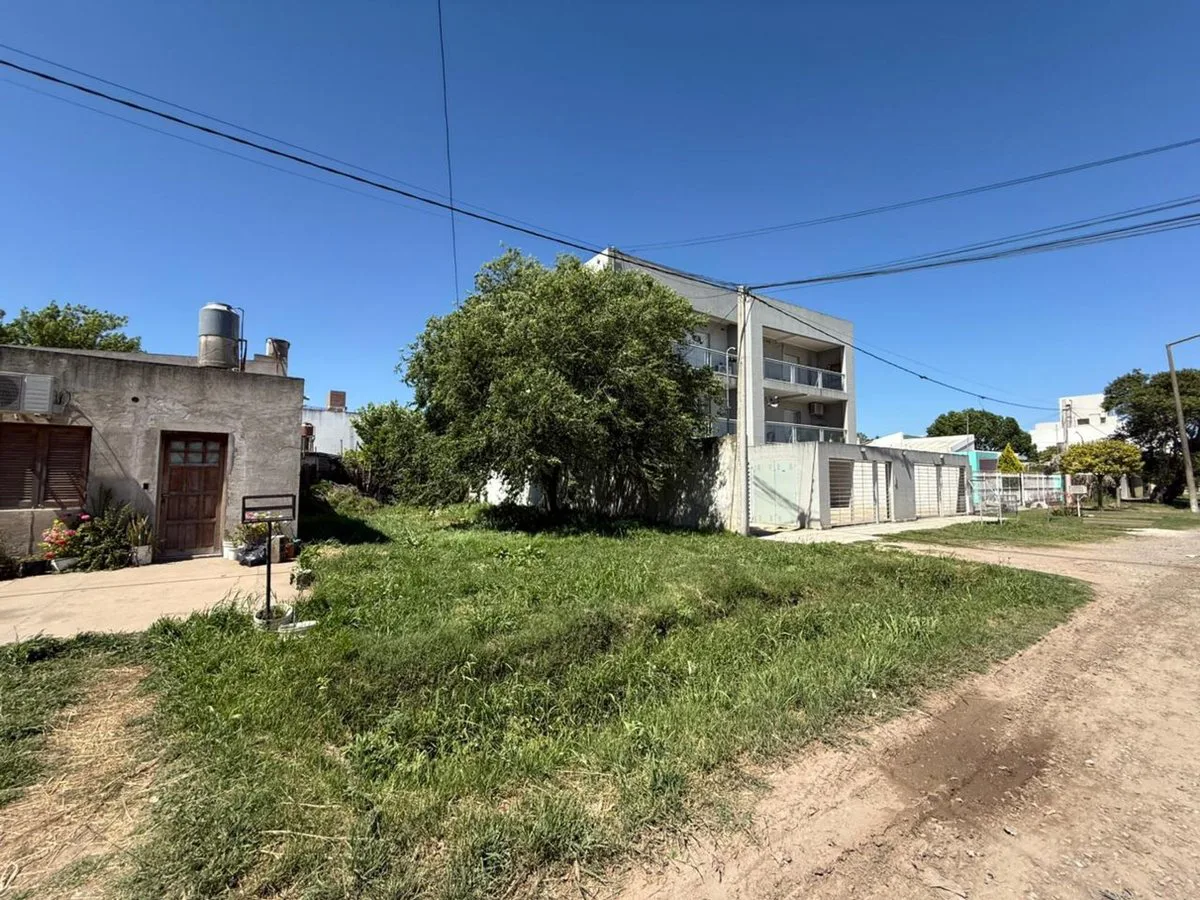 se vende terreno excelente ubicación foto 4