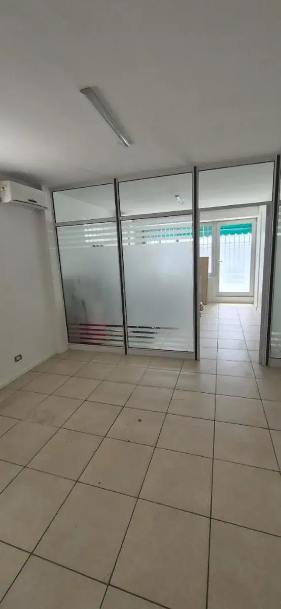 Alquilo Hermosa Oficina de 32 m² en Perfecto Estado en El Corazón del Microcentro