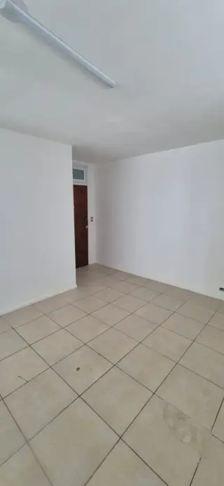 Alquilo Hermosa Oficina de 32 m² en Perfecto Estado en El Corazón del Microcentro foto 3