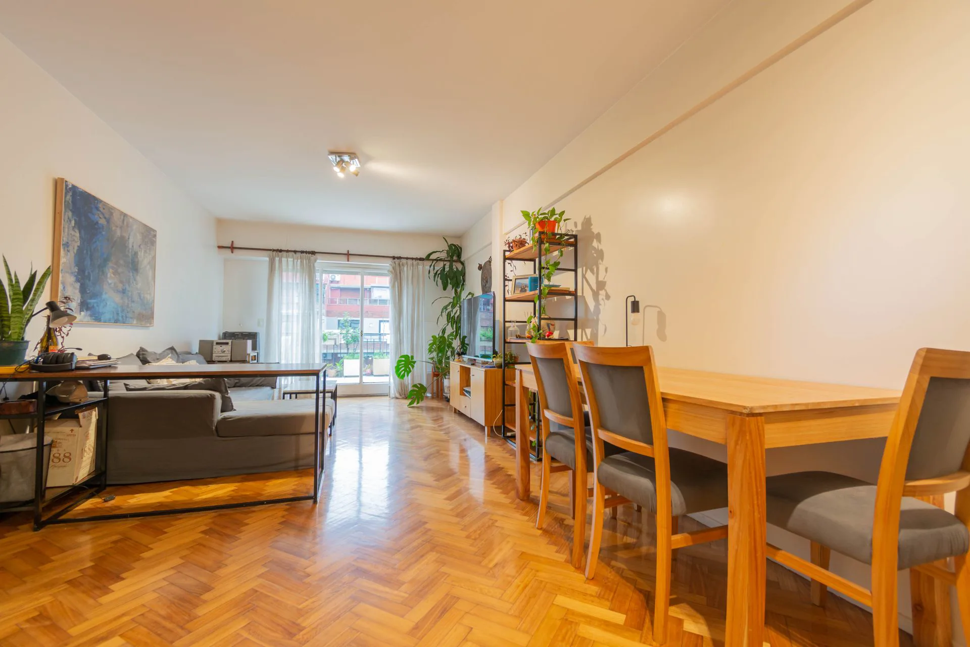 VENTA 3 AMB. CON TERRAZA - ALTO PALERMO.- foto 2