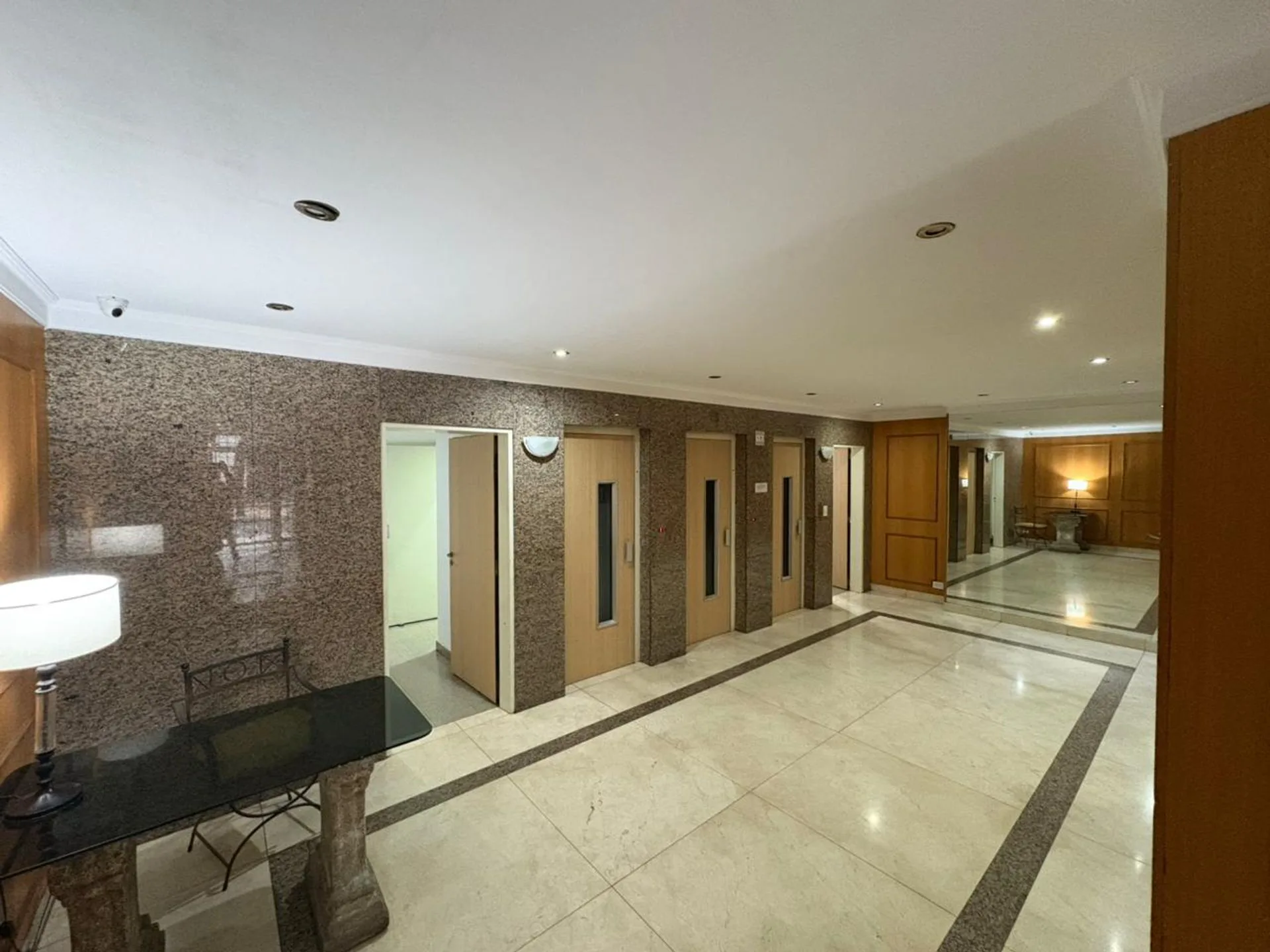 VENTA DEPARTAMENTO 4 AMB CON COCHERA  CABALLITO foto 2