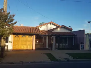 PROPIEDAD EN VENTA EN BELLA VISTA -APTA CREDITO foto 2