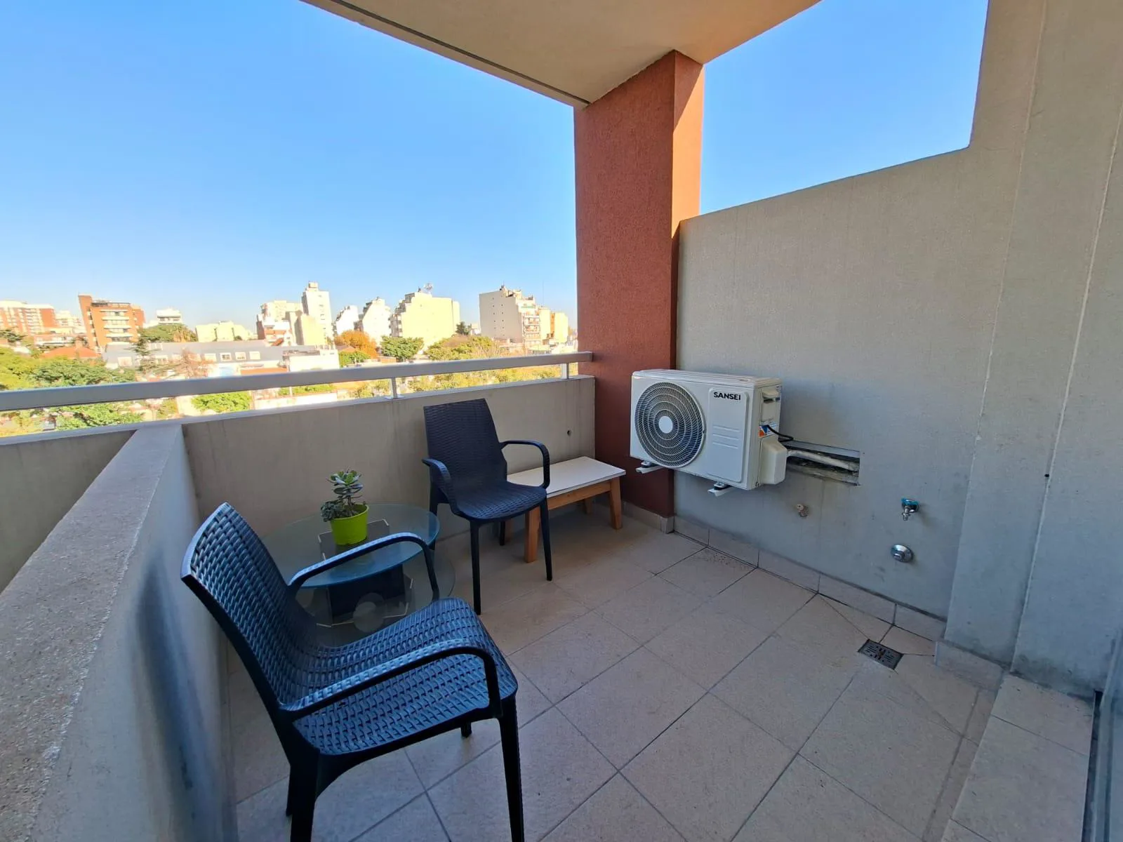Departamento en venta con renta - Coghlan foto 5