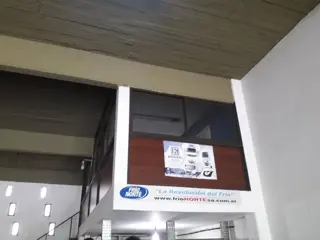 VENTA GALPON/ DEPOSITO EN PARQUE AVELLANEDA foto 3