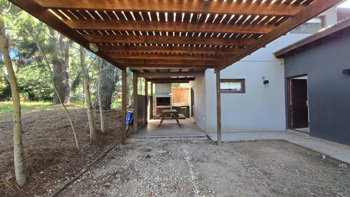 CASA PH VENTA COSTA DEL ESTE foto 2