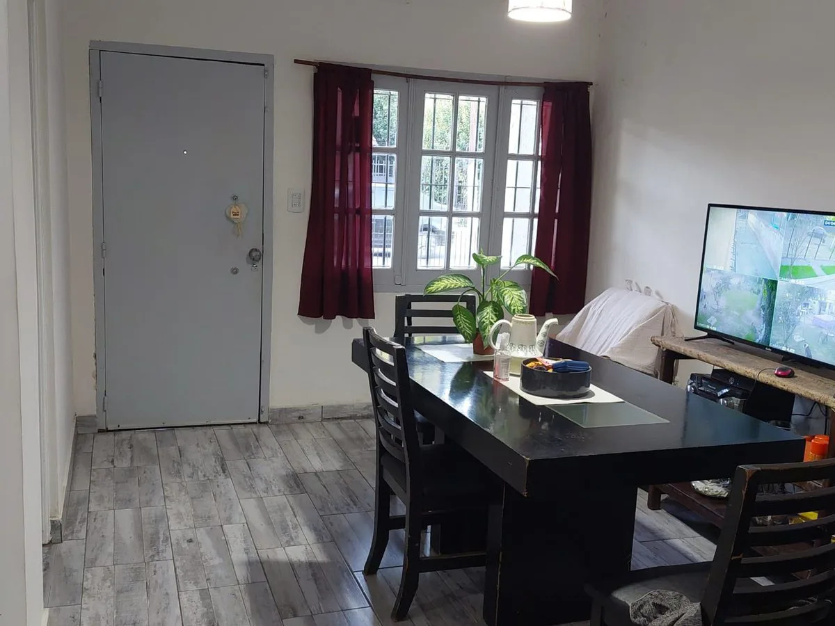 VENTA CASA EN DERQUI APTA CREDITO foto 4