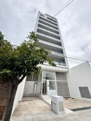 Se Alquila Departamento de 1 Dormitorio a Estrenar en Centro Sur con Cochera foto 1