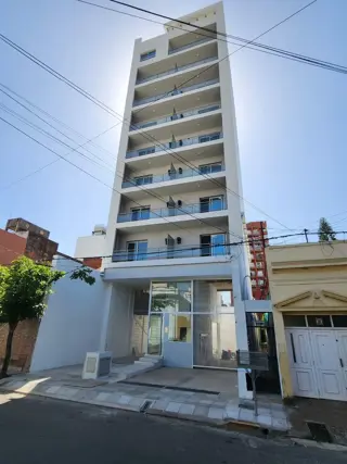 Se Alquila Departamento de 1 Dormitorio a Estrenar en Centro Sur con Cochera foto 2