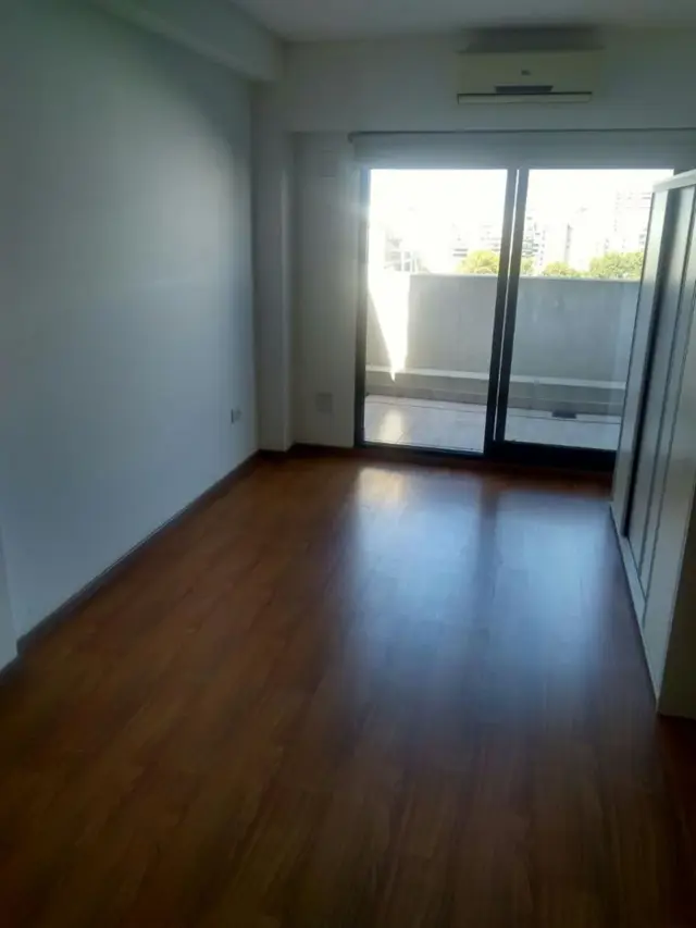 Venta 1amb y 1/2 con balcon - Caballito